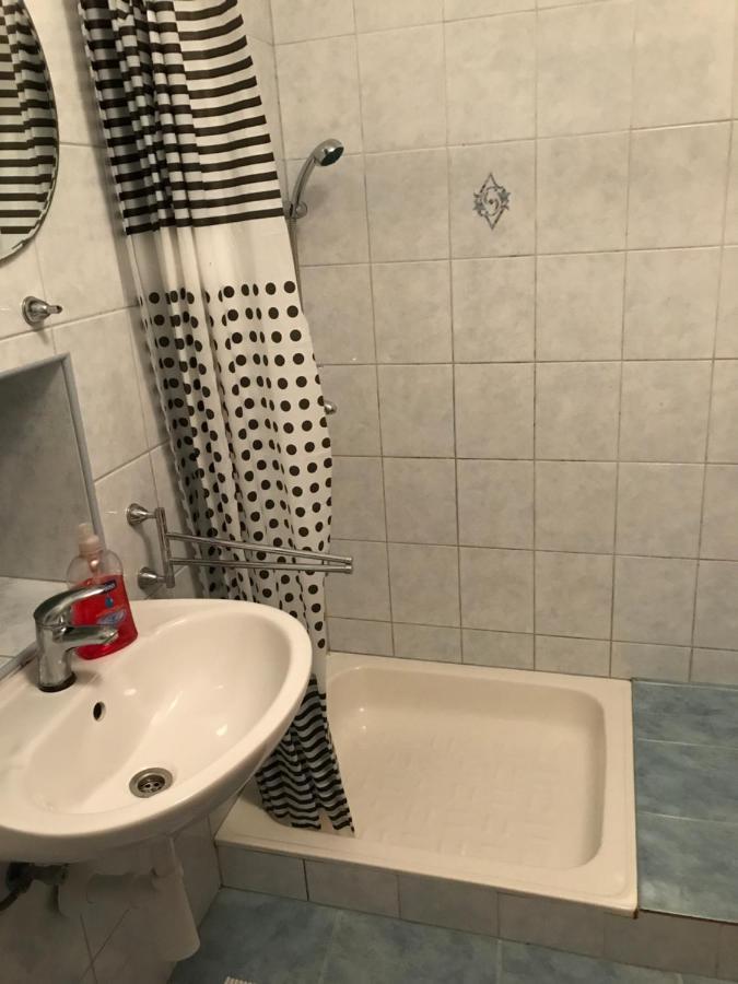 Grdelin Apartment Omis Exterior photo